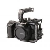 Pocket Cinema Camera 6K (Canon EF) в клетке Tilta
